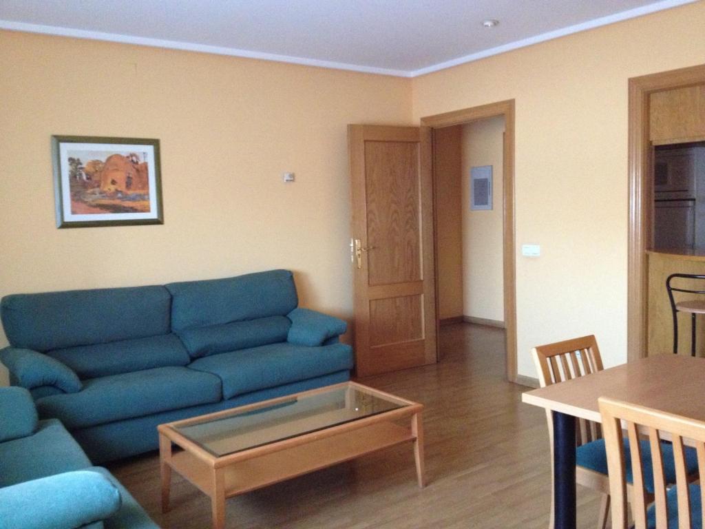 Apartamentos Turisticos Puerta De Leon Ruang foto